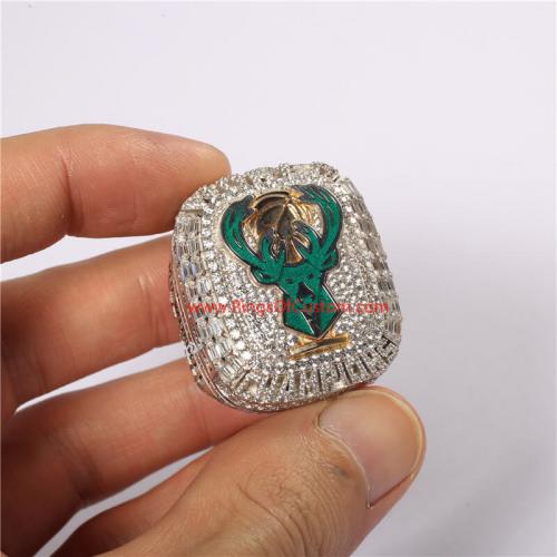 Milwaukee Bucks NBA Championship Ring and Pendant Replica Set (2021) - –  Rings For Champs